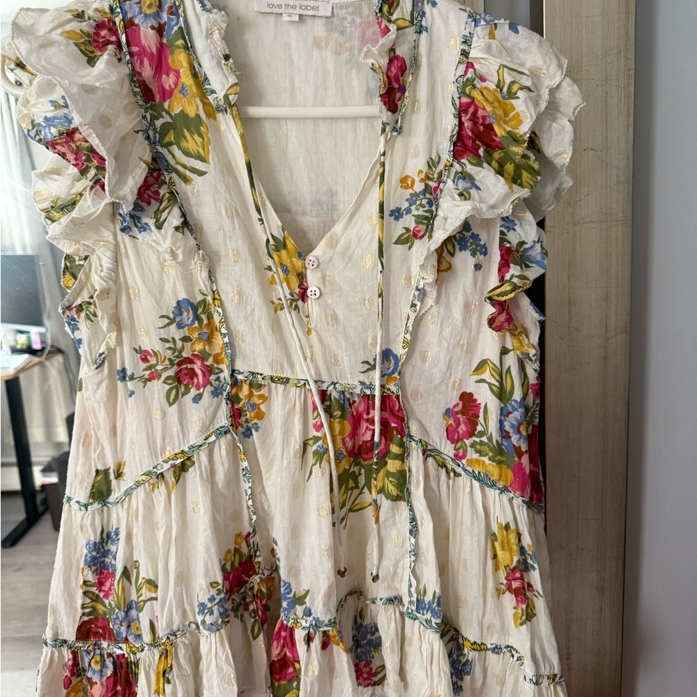 Love the Label Floral Top-  size S